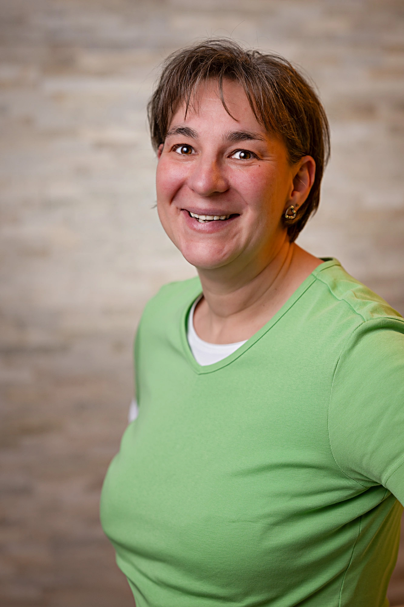 Daniela Armer – Hausarztpraxis Burglengenfeld Oberpfalz Dr. Schreiber & Steinbauer Portraitaufnahme Daniela Armer